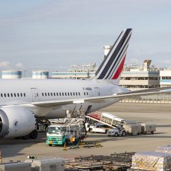 フランスも短距離航空廃止へ