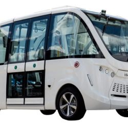 山梨の公道で自動EVバス実証運行　観光の2次交通へ　回遊性向上に期待